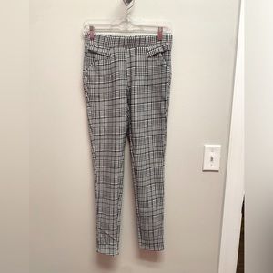 Black & White Plaid Jeggings